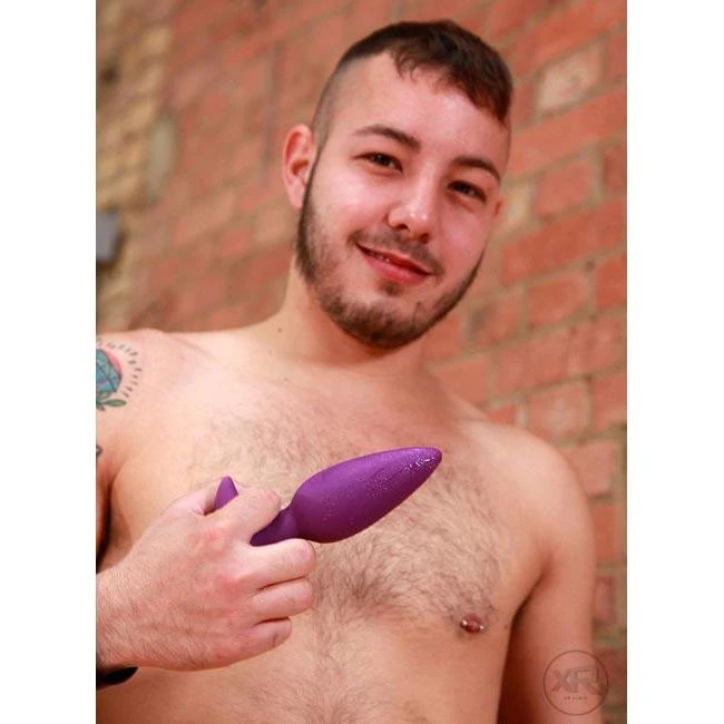 Vogue Aria Vibrating Silicone Butt Plug 2 Vogue Aria Vibrating Silicone Butt Plug - Image 2