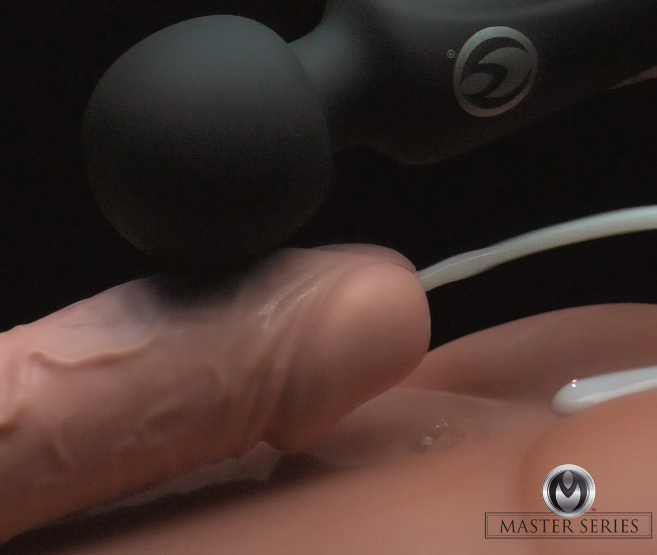 Master Series Thunderstick Premium Ultra Powerful Silicone Rechargeable Wand 2 Master Series Thunderstick Premium Ultra Powerful Silicone Rechargeable Wand - Image 2