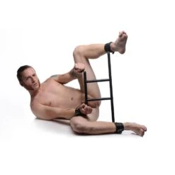 Master Series Deluxe Wrist And Ankle Spreader Bar -Boyz Shop AG211 MaleModel 001