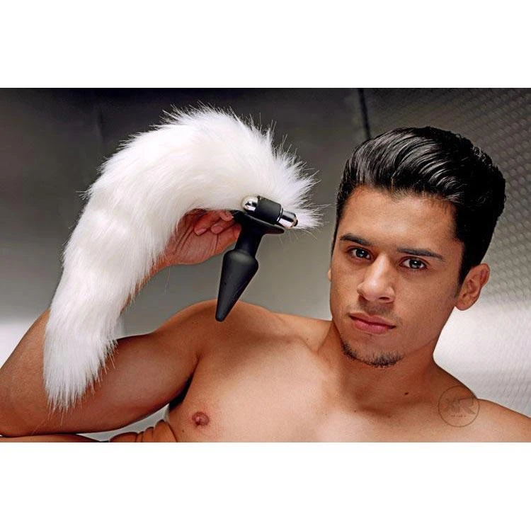 Frisky Vibrating Fox Tail Plug 2 Frisky Vibrating Fox Tail Plug - Image 2