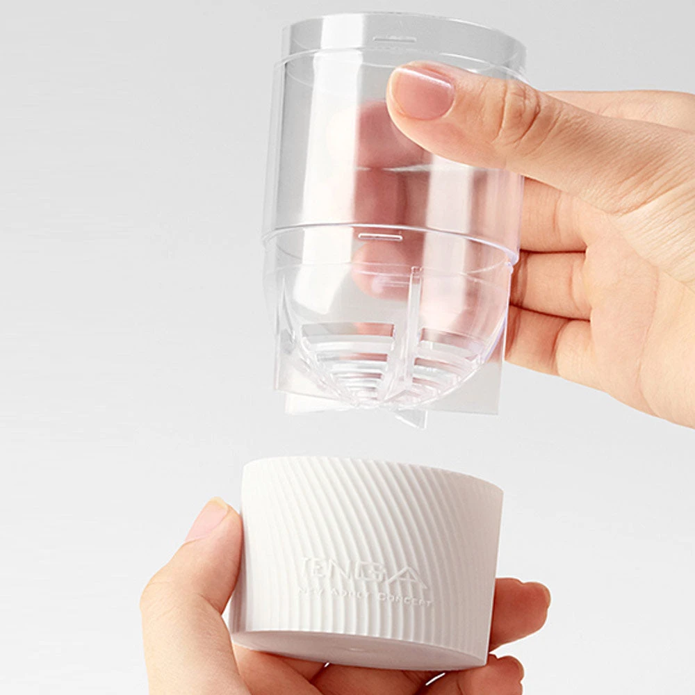 Tenga Spinner - 06 Brick Stroker 3 Tenga Spinner - 06 Brick Stroker - Image 3