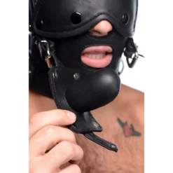Leather Head Harness With Removeable Gag -Boyz Shop ag670 male model 010 868x1300 f8ebf0ec 81b2 4ff7 9e32 d7d746bf2a0f