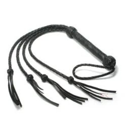 Strict Leather Tigress Whip -Boyz Shop st857zzcloseup